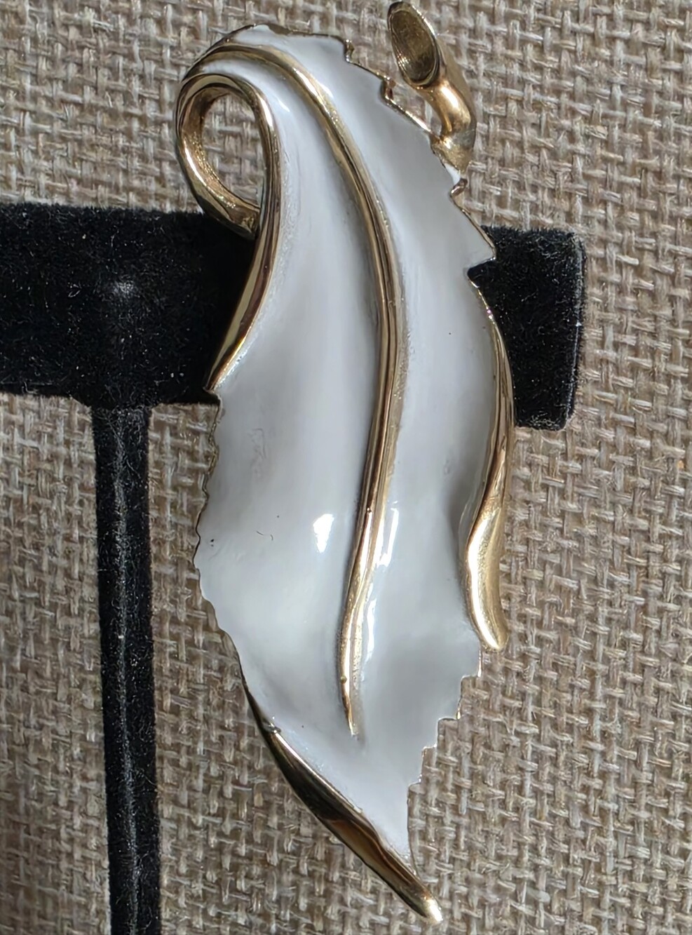 Vintage Gold Tone White Enamel Leaf Feather Pin Statement Brooch